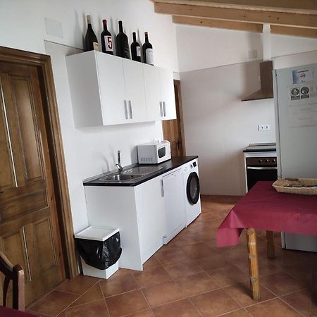 Apartamentos Turisticos Los Abuelos Montemayor de Pililla Exterior foto