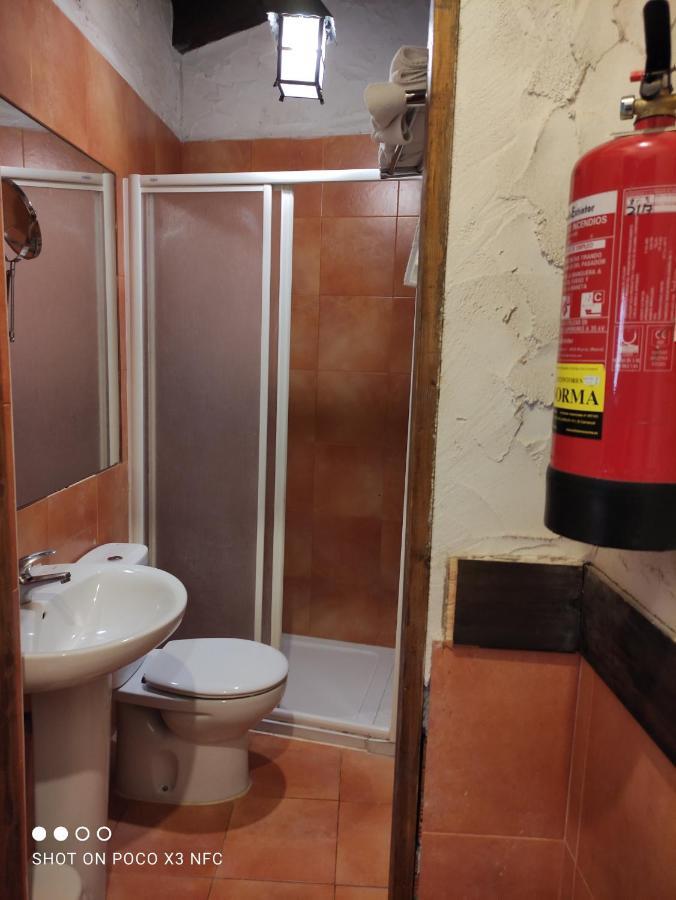 Apartamentos Turisticos Los Abuelos Montemayor de Pililla Exterior foto